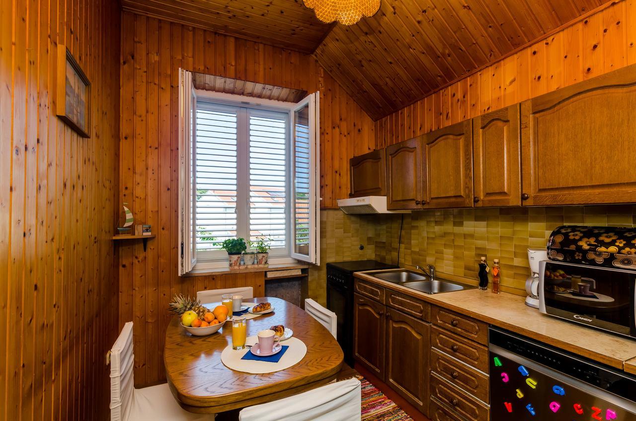 Marich Homestay Ragusa Esterno foto