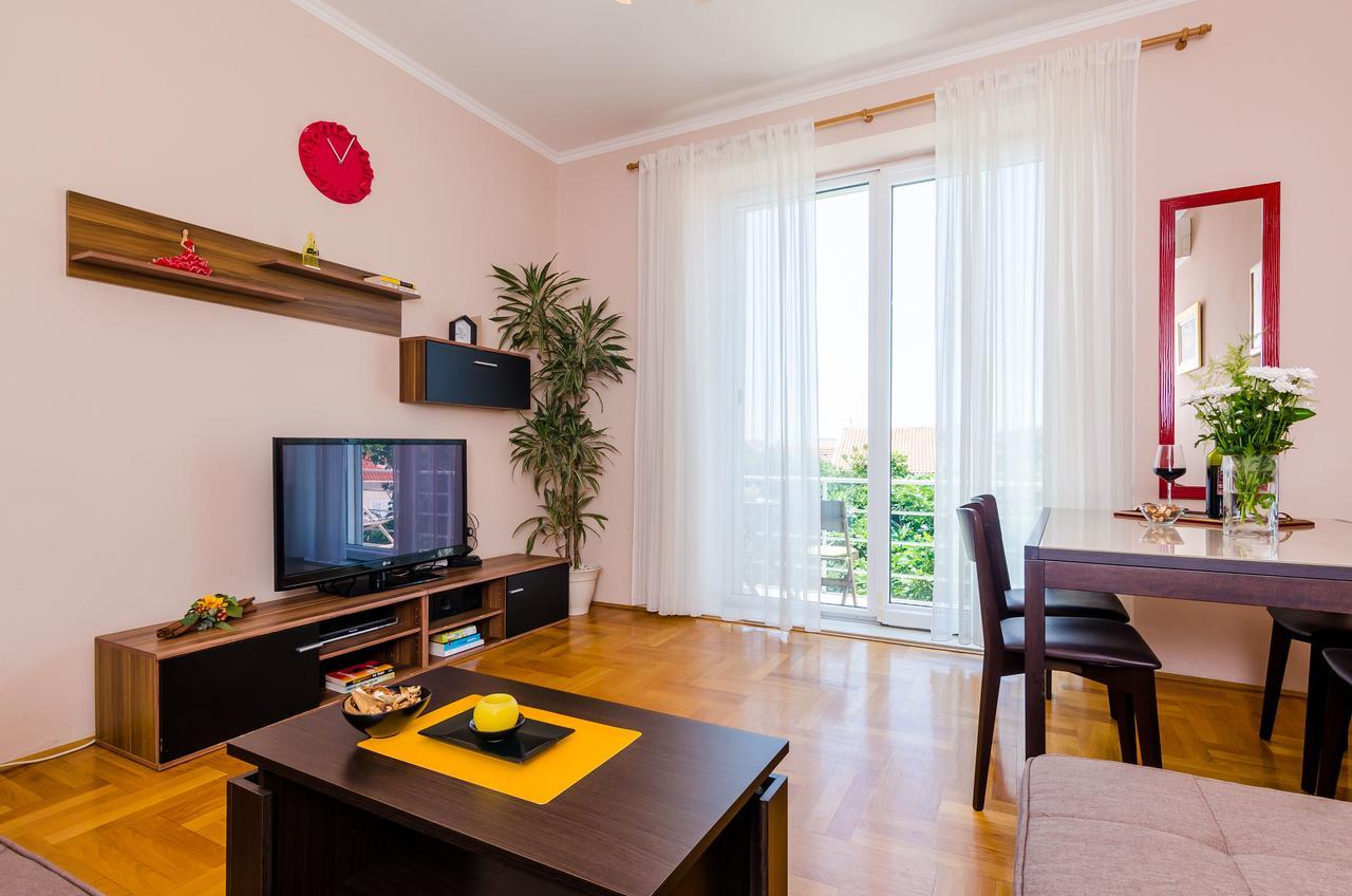 Marich Homestay Ragusa Esterno foto