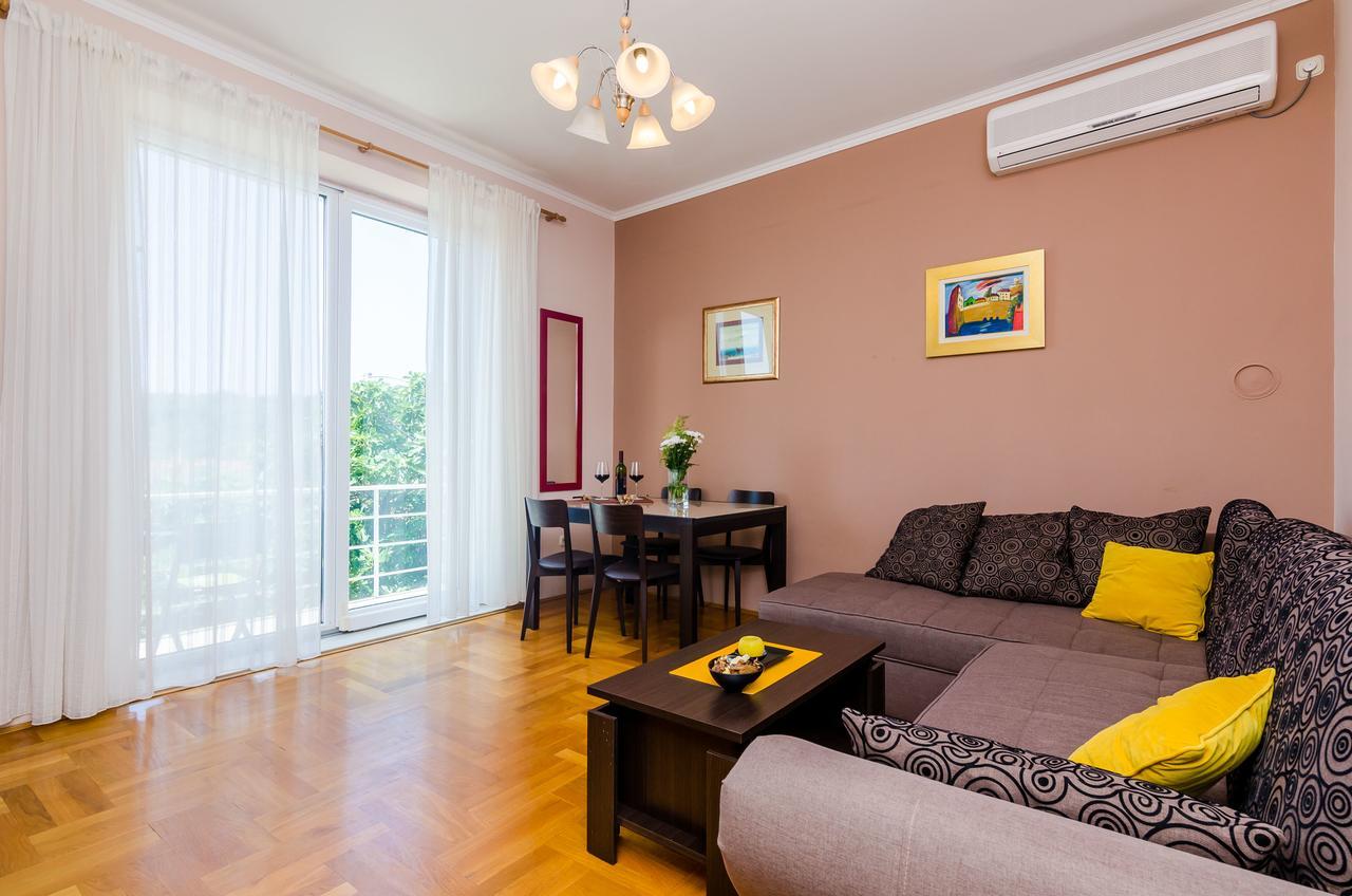 Marich Homestay Ragusa Esterno foto