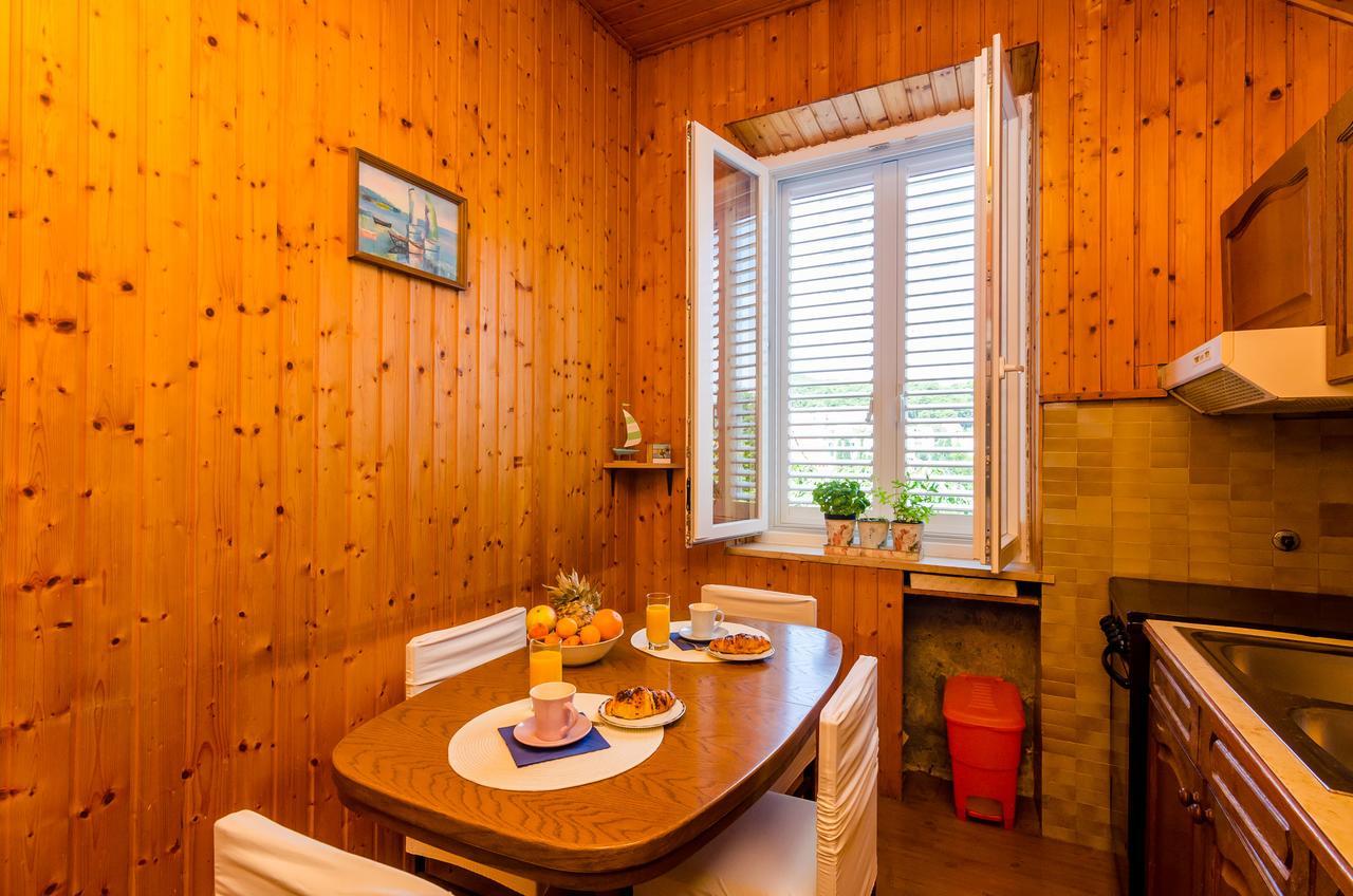 Marich Homestay Ragusa Esterno foto